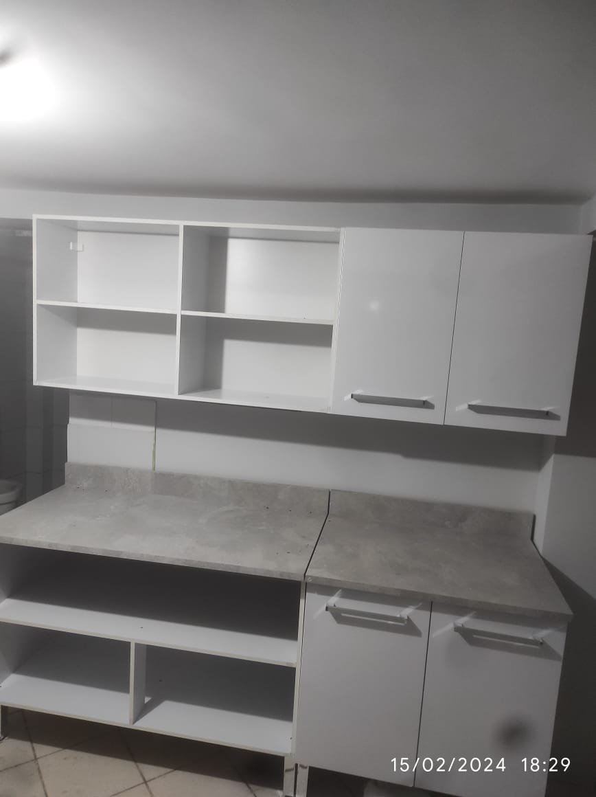 Empotrado de módulos de melamina en Cusco realizado por técnicos